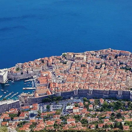 Nice Apartment In Dubrovnik With Wifi And 2 Bedrooms * Dubrovnik