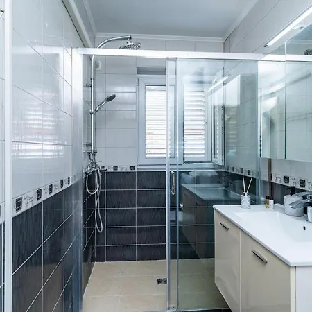 Apartmán Nice Apartment In Dubrovnik With Wifi And 2 Bedrooms Dubrovník