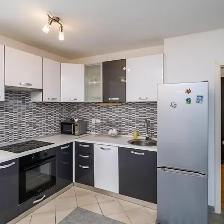 Nice Apartment In Dubrovnik With Wifi And 2 Bedrooms
